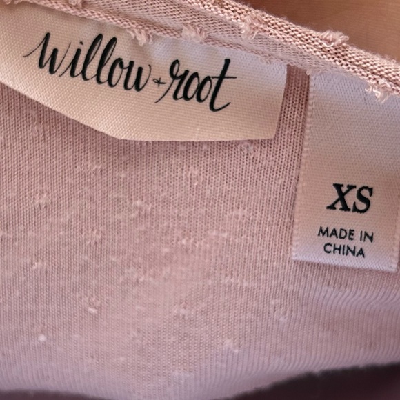 WILLOW & ROOT BLUSH BELL SLEEVE TOP - Picture 6 of 6